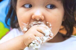 Smash Cakes 101 – a Messy, Fun and Memorable Birthday Tradition