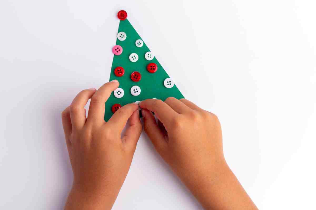 button tree christmas crafts for toddlers button tree christmas crafts for toddlers