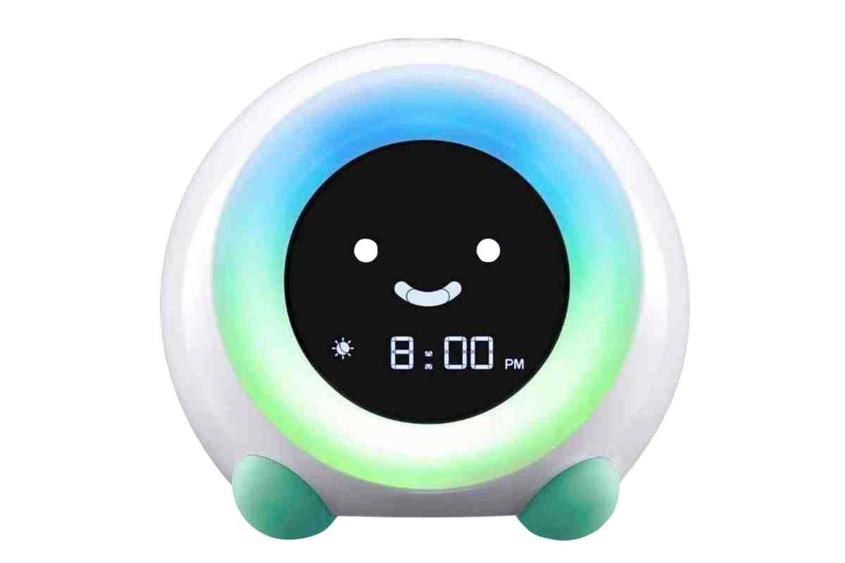 light up toddler alarm clock Mella Ready to Rise Cheerful toddler alarm clock with a glowing face ready to make waking up less of a tantrum and more of a giggle.