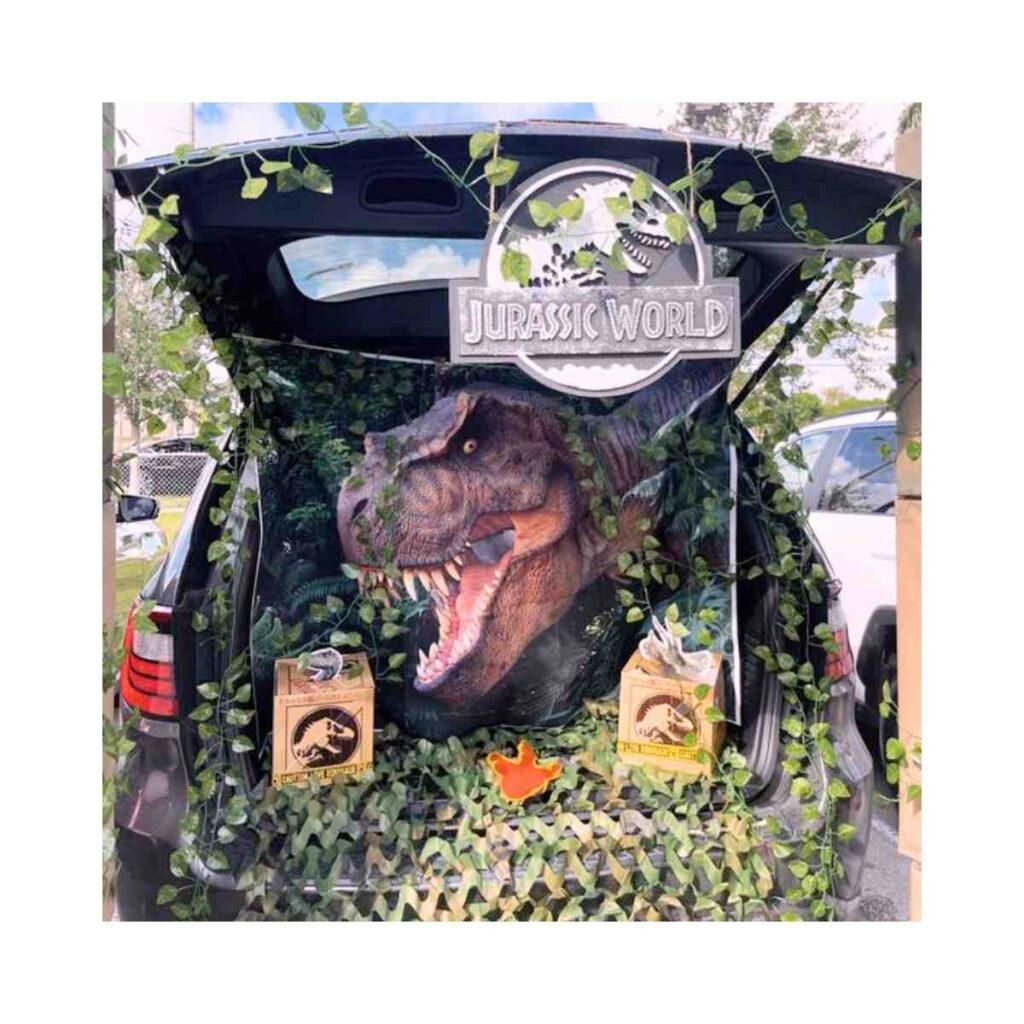 jurrasic park trunk or treat SUV trunk or treat with Jurassic Park theme
